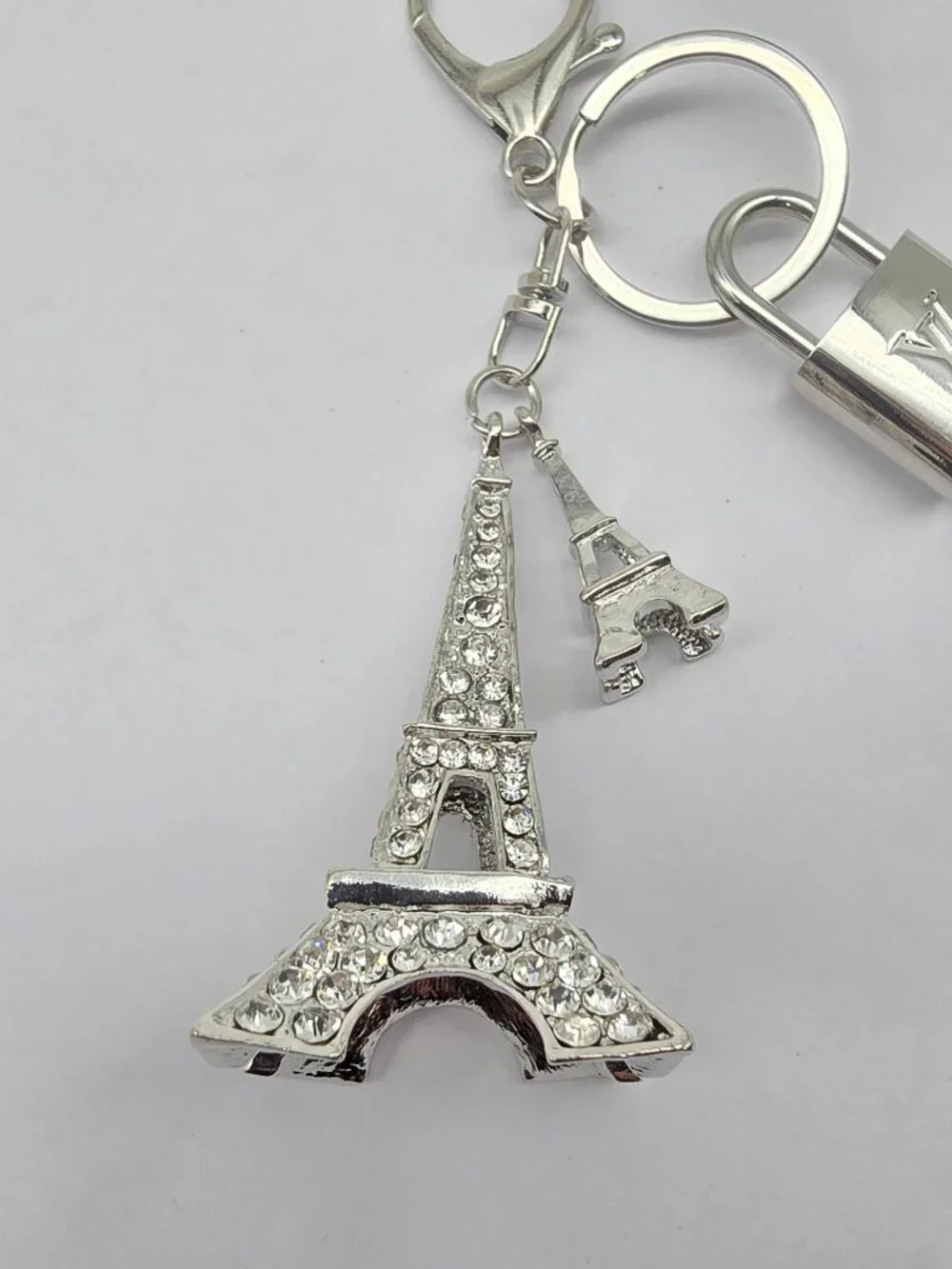 Authentic Louis Vuitton Silver Lock 🔒 Unbranded Eiffel Tower Keychain